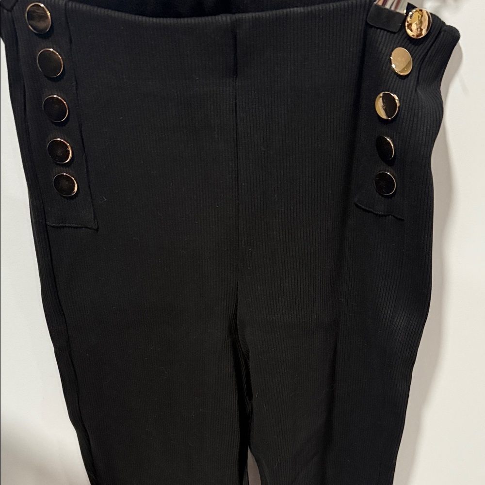 Chic Black Women's Skinny Jumpsuit - Picture 8 of 13